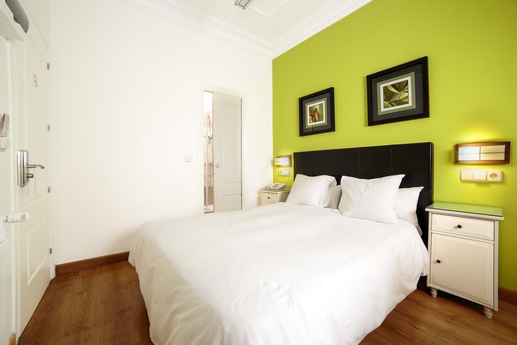 Hostal Adria Santa Ana — Fotos 2